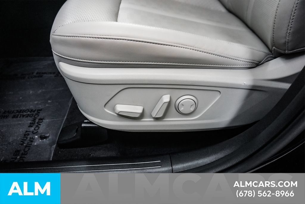 Used 2025 Kia Sorento S w/ Panoramic Sunroof Package FWD image 27