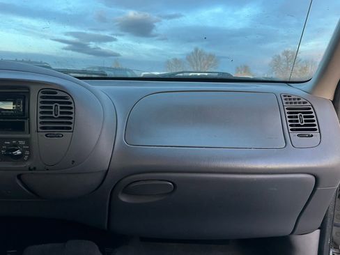 Used 2001 Ford F150 XLT image 20