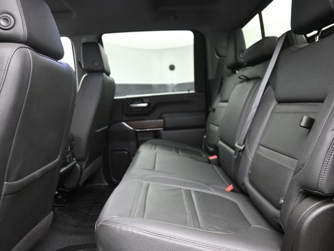 Used 2020 GMC Sierra 2500 Denali w/ Denali Ultimate Package image 11