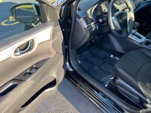 Used 2013 Nissan Sentra S image 16