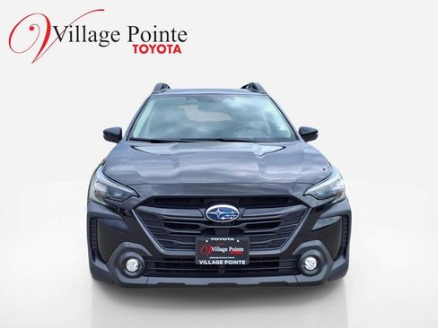 Used 2025 Subaru Outback Onyx Edition XT AWD/4WD image 10