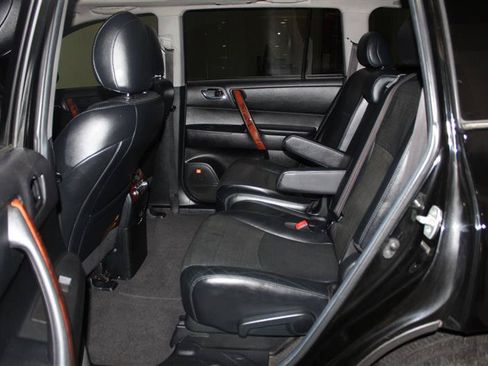 Used 2012 Toyota Highlander Limited w/ Tow Pkg AWD/4WD image 27