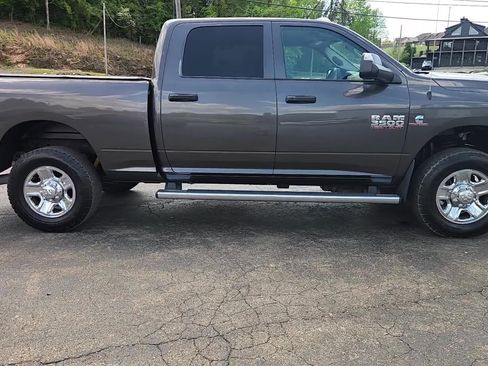 Used 2017 RAM 3500 Tradesman w/ Chrome Appearance Group image 18