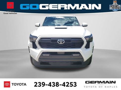 Used 2024 Toyota Tacoma TRD Sport w/ TRD Sport Upgrade Package RWD image 3