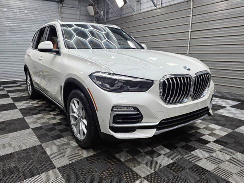 Used 2019 BMW X5 xDrive40i w/ Premium Package 2 AWD/4WD image 5