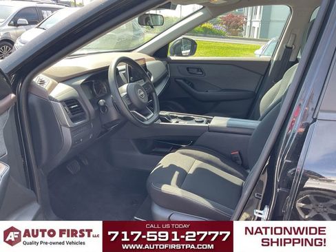 Used 2023 Nissan Rogue S AWD/4WD image 8