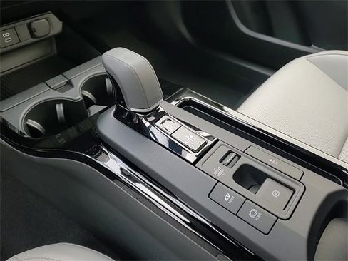 New 2026 Toyota Prius XLE image 16