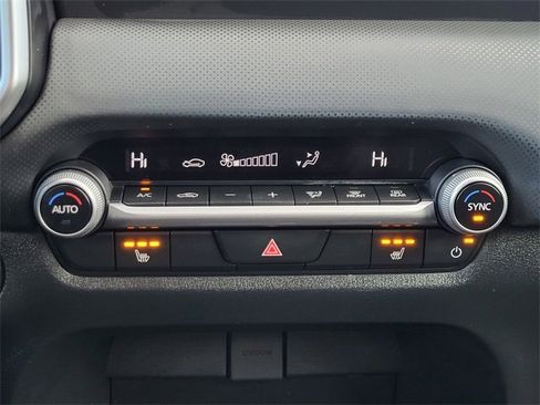 Used 2025 MAZDA CX-50 AWD 2.5 S w/ Preferred Package image 9