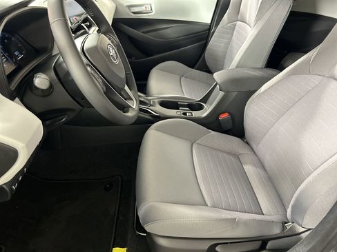 New 2026 Toyota Corolla SE w/ SE Premium Package image 19