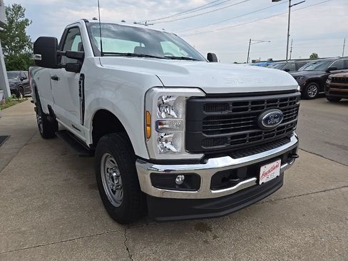 Used 2024 Ford F350 XL w/ FX4 Off-Road Package AWD/4WD image 15