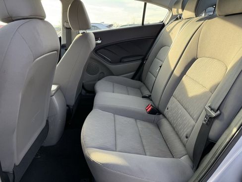 Used 2015 Kia Forte LX image 7