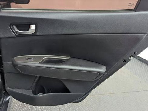 Used 2020 Kia Optima LX FWD image 16