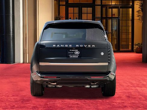 New 2026 Land Rover Range Rover SV image 11