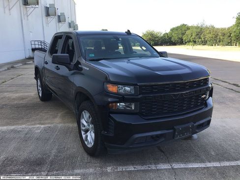 Used 2020 Chevrolet Silverado 1500 Custom w/ Custom Value Package RWD image 6