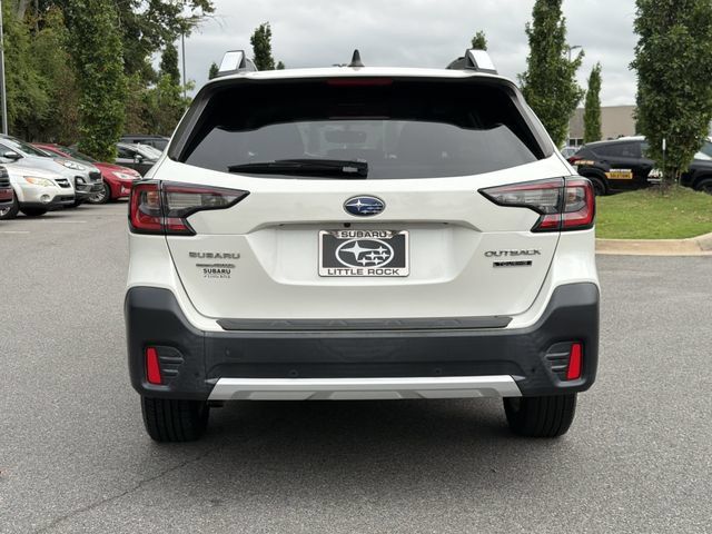 Used 2022 Subaru Outback Touring w/ Tech Package 3 AWD/4WD image 4