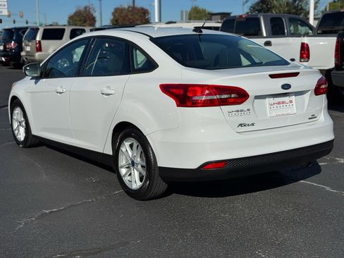 Used 2016 Ford Focus SE image 7
