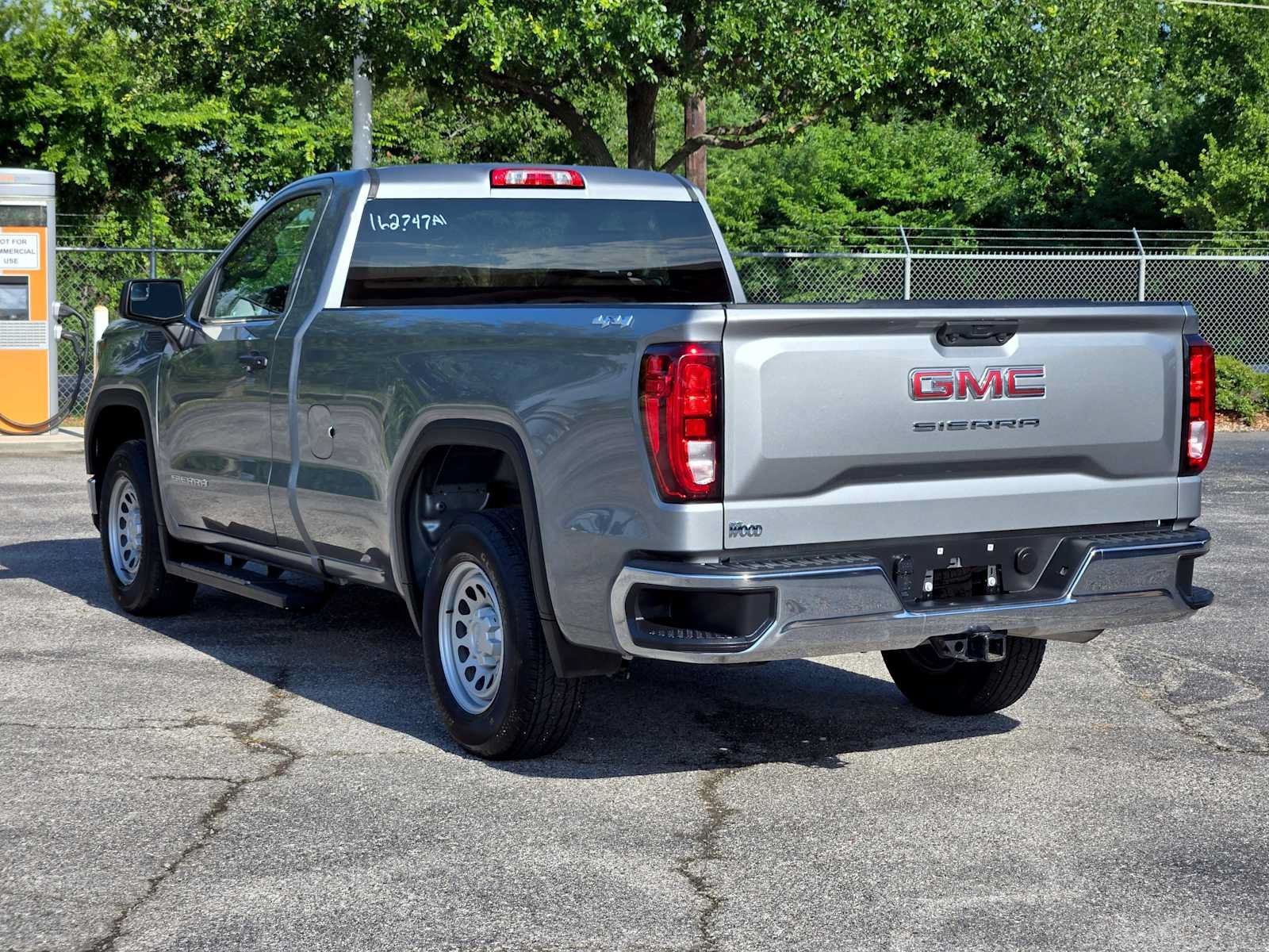 Certified 2025 GMC Sierra 1500 Pro w/ Pro Value Package AWD/4WD image 5