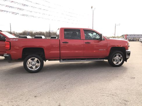 Used 2015 Chevrolet Silverado 2500 LT w/ Z71 Package, Off-Road image 6