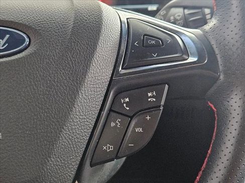 Used 2020 Ford Edge ST-Line FWD image 18