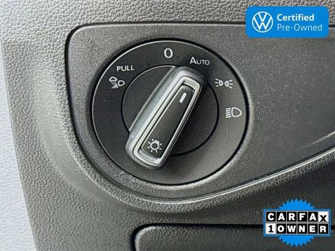 Certified 2022 Volkswagen Atlas Cross Sport SEL AWD/4WD image 10