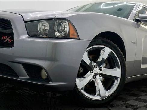 Used 2011 Dodge Charger R/T RWD image 39