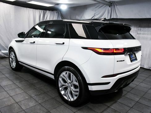 Used 2022 Land Rover Range Rover Evoque SE image 4