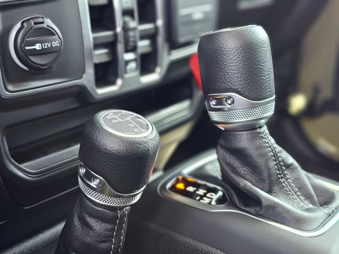 New 2026 Jeep Wrangler Unlimited Sport AWD/4WD image 16