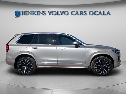 New 2026 Volvo XC90 B6 Plus AWD/4WD image 2