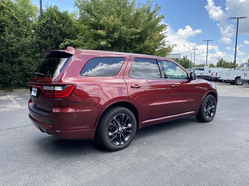 Used 2022 Dodge Durango R/T w/ Blacktop Package AWD/4WD image 9