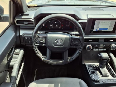 Certified 2024 Toyota Tacoma SR5 image 19