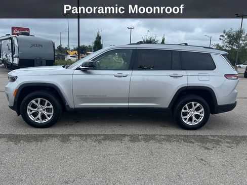 Used 2023 Jeep Grand Cherokee L Limited AWD/4WD image 2