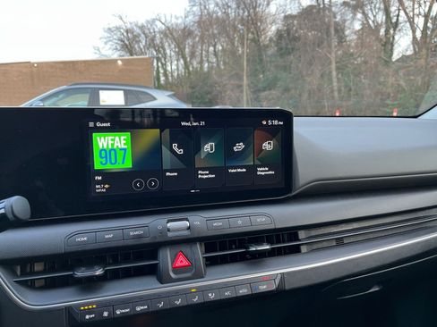 Used 2025 Kia K4 LXS image 17