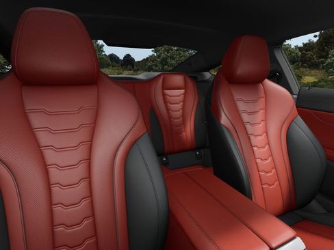 Used 2025 BMW 840i xDrive Coupe w/ Driving Assistance Package image 34