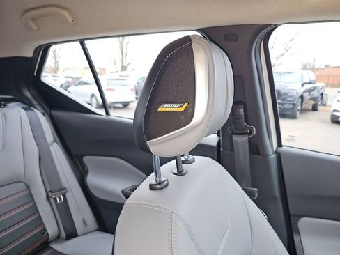 Used 2023 Nissan Kicks SR w/ SR Premium Package image 19