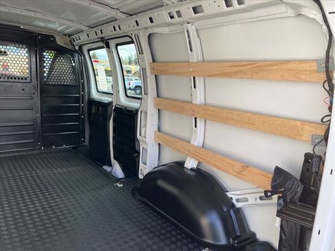 Used 2020 Chevrolet Express 2500 w/ Driver Convenience Package RWD image 6