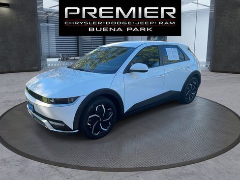 Used 2024 Hyundai Ioniq 5 SEL image 4