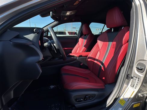 Used 2021 Lexus UX 250h F Sport image 13