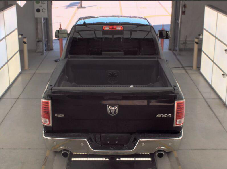 Used 2017 RAM 1500 Laramie w/ Convenience Group AWD/4WD image 17