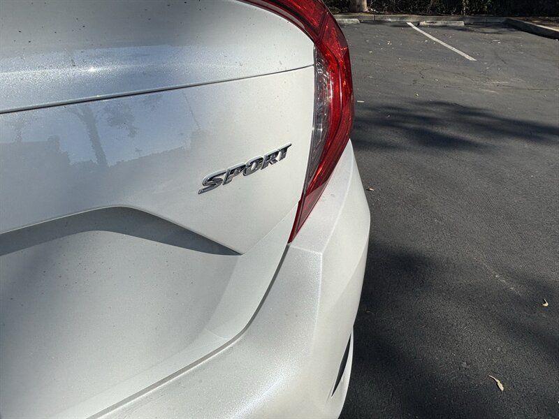Used 2021 Honda Civic Sport image 5