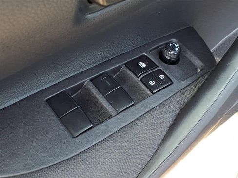 Used 2024 Toyota Corolla LE image 13