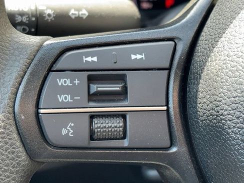 Used 2025 Honda Accord SE image 10