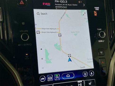 Used 2025 Subaru Outback Premium image 13