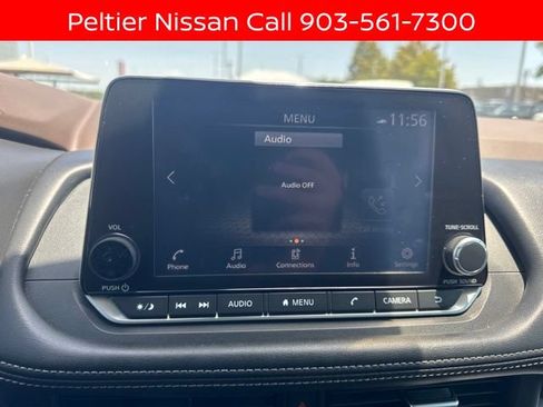Certified 2023 Nissan Rogue SV FWD image 17