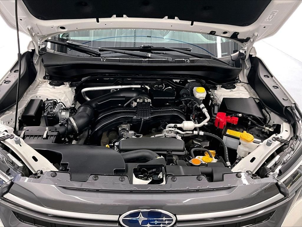 Used 2025 Subaru Forester Premium AWD/4WD image 28