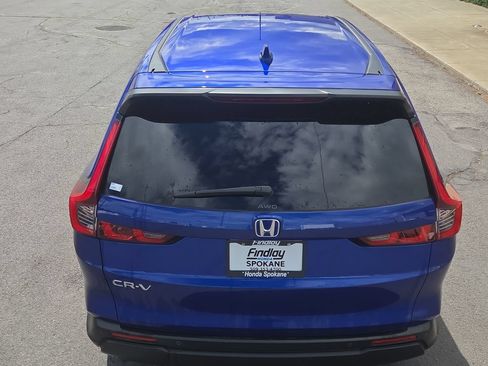 Used 2023 Honda CR-V EX-L image 10