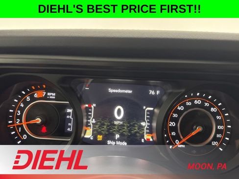 New 2026 Jeep Wrangler Unlimited Sahara w/ Whitecap Package AWD/4WD image 29