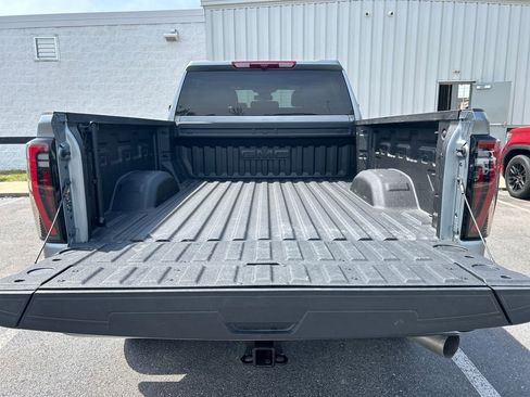 Certified 2025 GMC Sierra 2500 AT4 AWD/4WD image 42