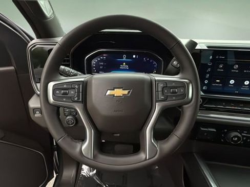 Used 2025 Chevrolet Silverado 2500 LTZ w/ LTZ Plus Package AWD/4WD image 13
