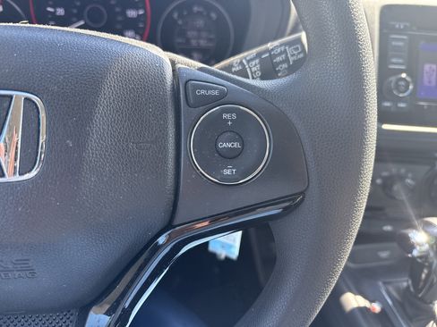 Certified 2022 Honda HR-V LX image 22