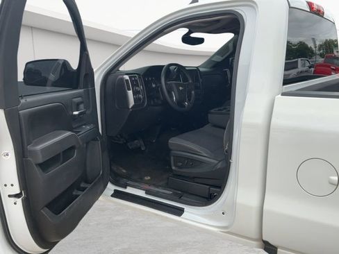 Used 2017 Chevrolet Silverado 1500 LT w/ LT Convenience Package AWD/4WD image 36